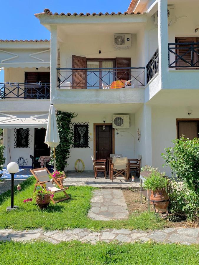 Stella'S Maisonette Сивири Екстериор снимка